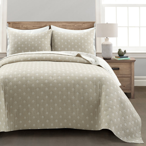 Birch Lane Adalyn Farmhouse / Country Cotton Floral Quilt Set & Reviews